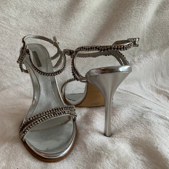 Michael antonio - Picture 2 of 4